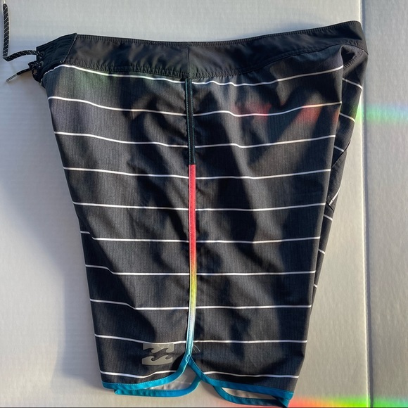 Billabong Board stipe Shorts Men Size 38 - Picture 8 of 16